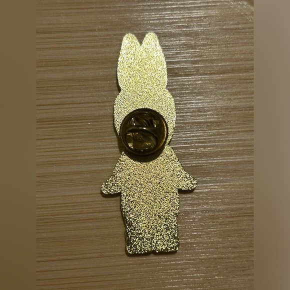 Sonny Angel bunny pin - Picture 4 of 5